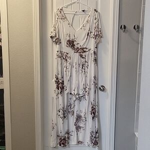 Torrid Ivory Floral Romper with Maxi Skirt Overlay Size 16 BD1